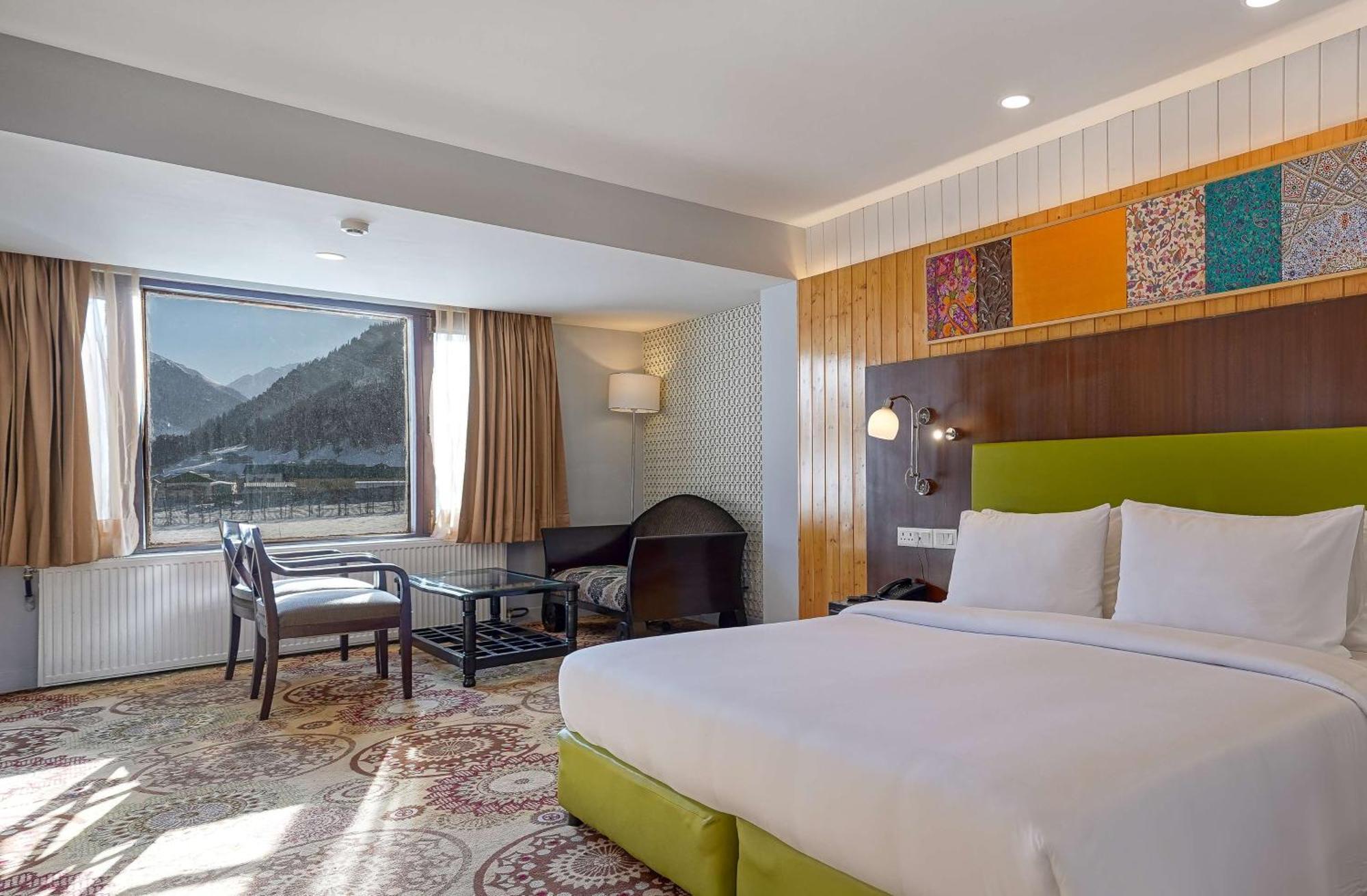 Country Inn Suites By Radisson Sonāmarg Zewnętrze zdjęcie
